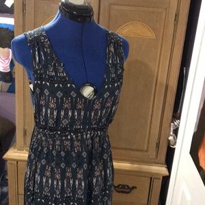 Jessica Simpson strappy Aztec print maxi dress